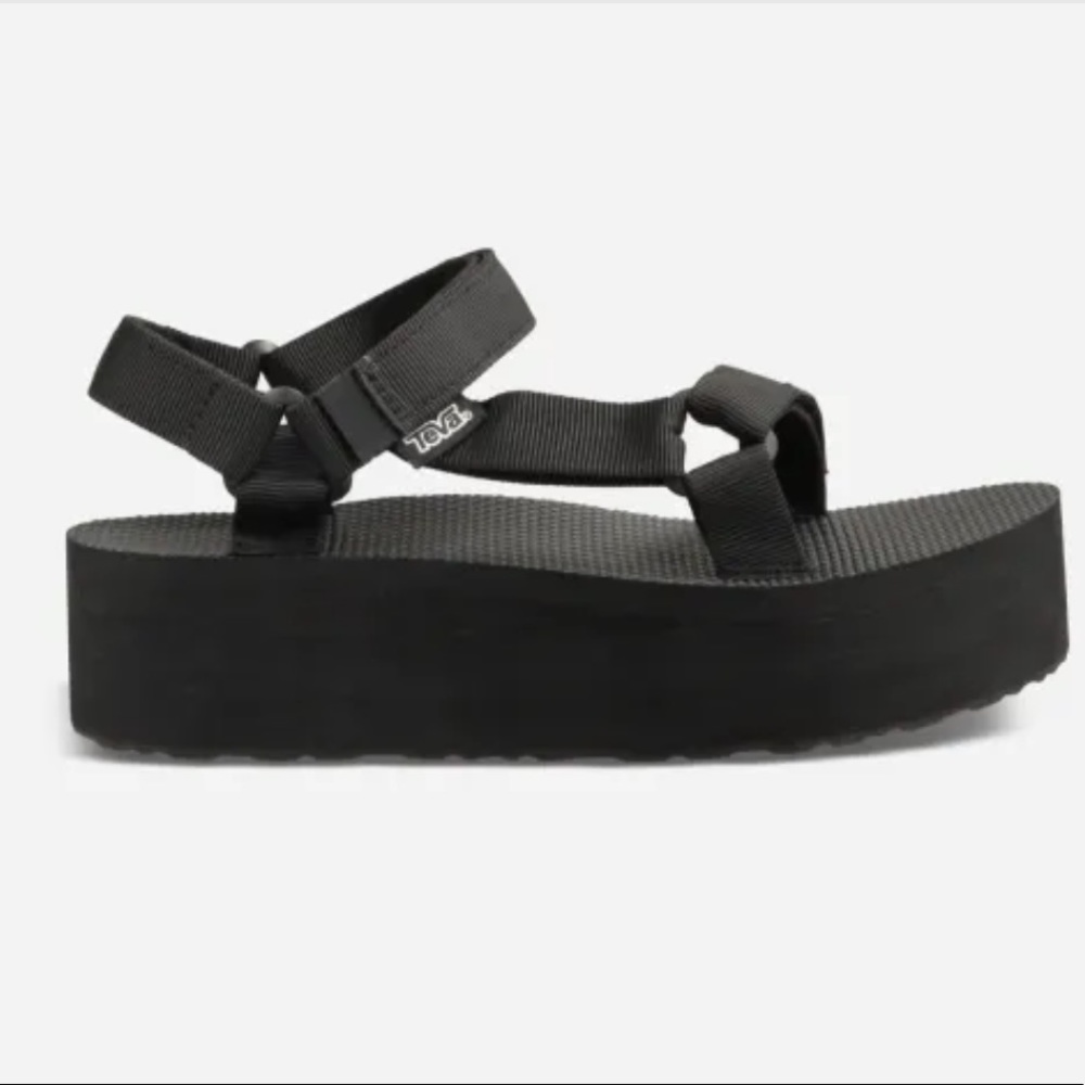 Teva FLATFORM UNIVERSAL black platform sandals size 8